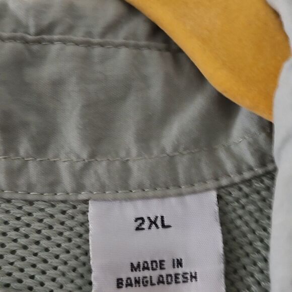 World Wide Sportsman light weight button down shirt Sz 2XL - Picture 6 of 9